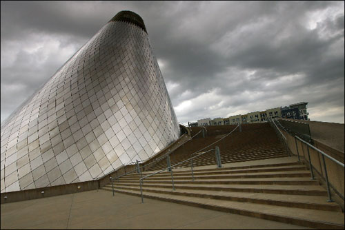 Tacoma Postcard, by Sharon Styer - SILVERY MOG CONE
